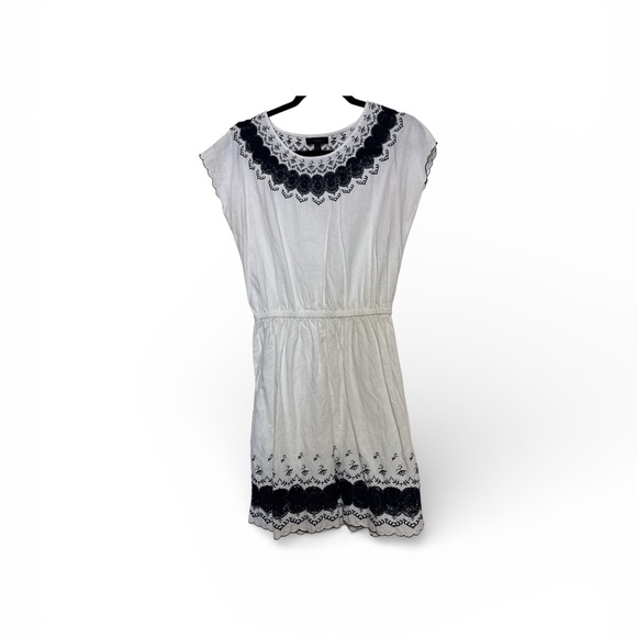 J. Crew Sweaters - J. Crew Women's White dress with Navy Embroidery Cotton & Linen Blend Sz 2